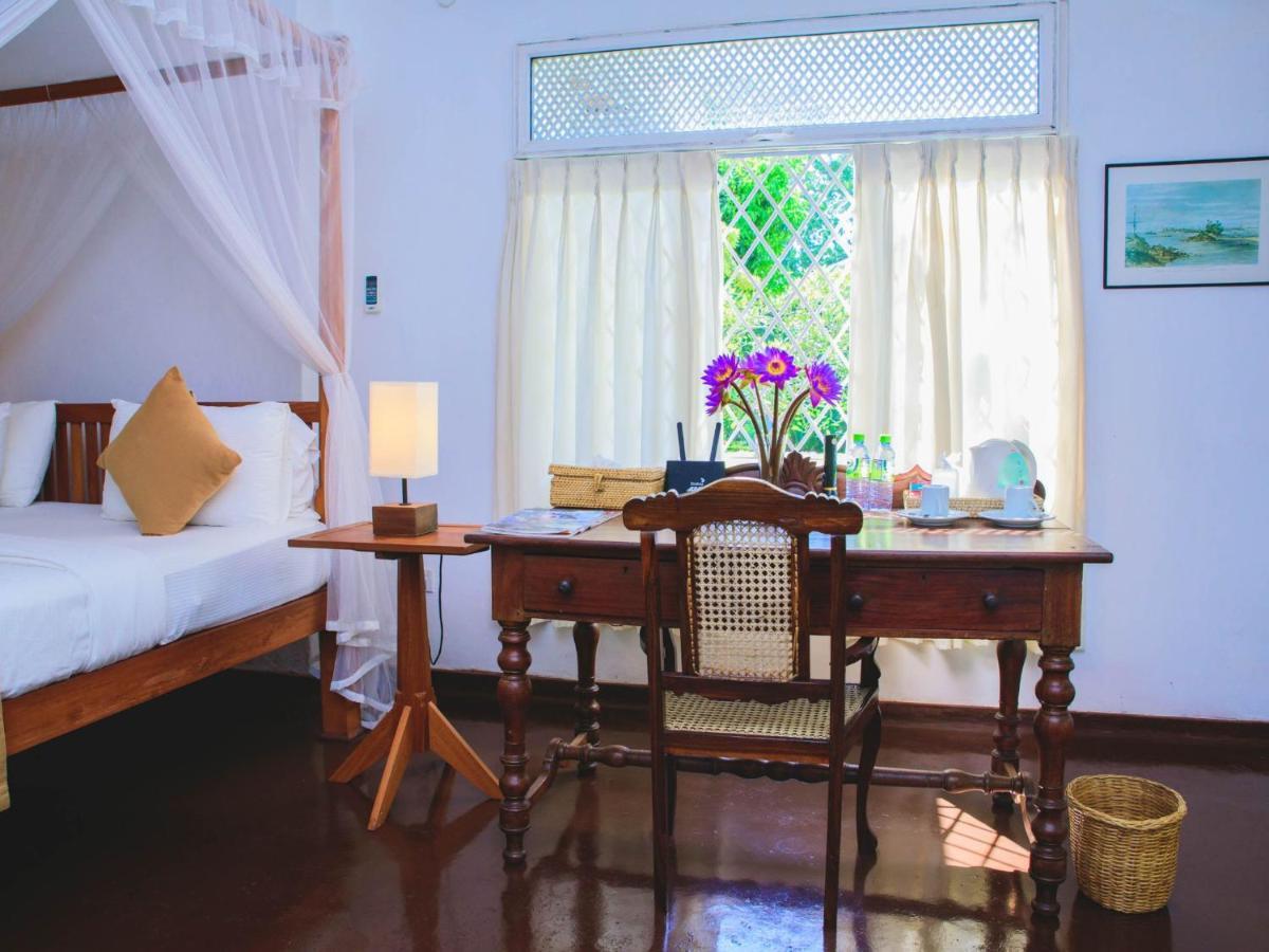 Thalpe Walawwa Heritage Villa Unawatuna Εξωτερικό φωτογραφία