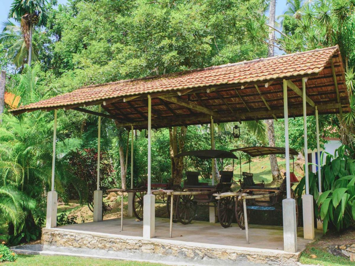 Thalpe Walawwa Heritage Villa Unawatuna Εξωτερικό φωτογραφία
