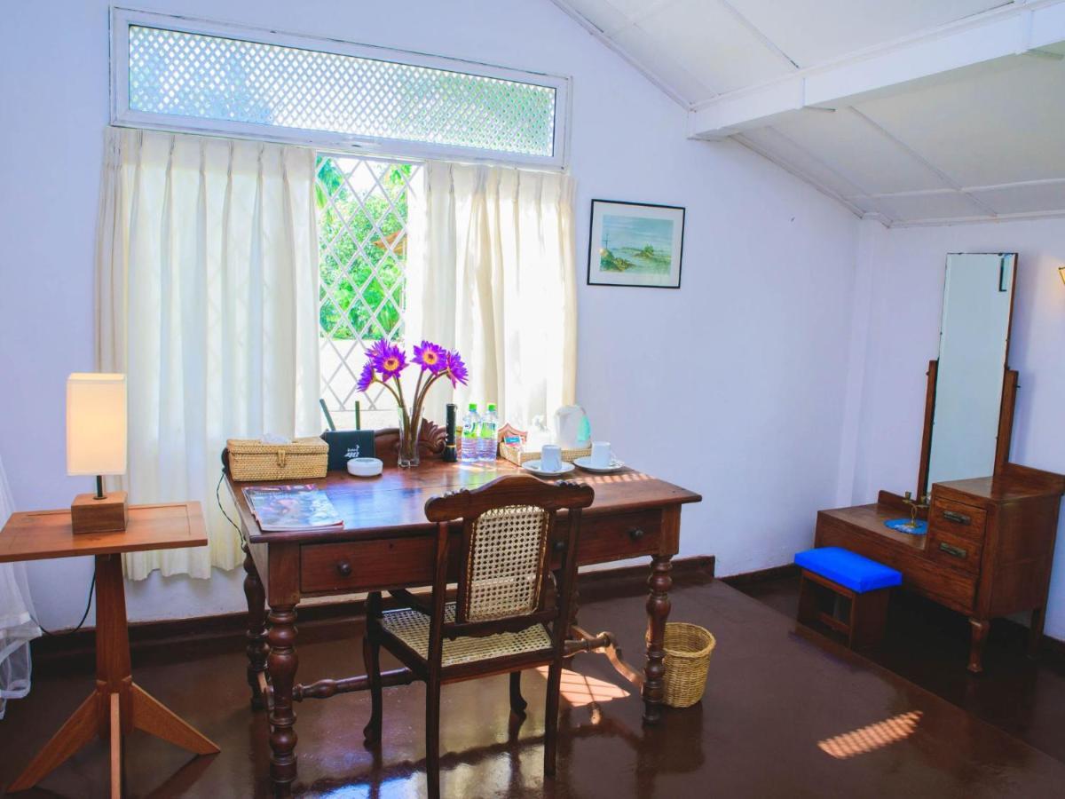Thalpe Walawwa Heritage Villa Unawatuna Εξωτερικό φωτογραφία