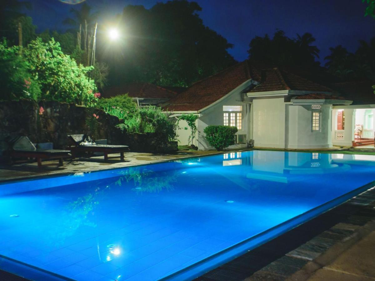 Thalpe Walawwa Heritage Villa Unawatuna Εξωτερικό φωτογραφία
