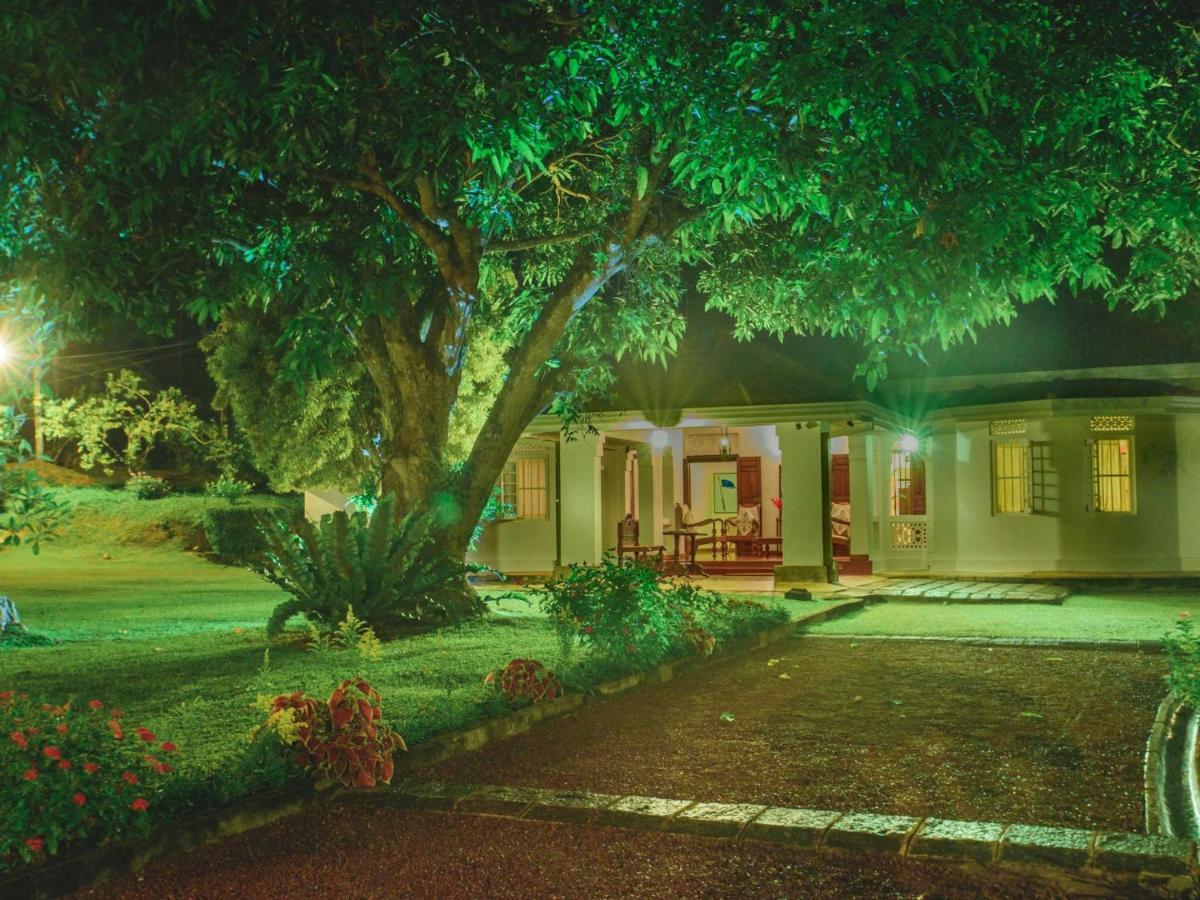 Thalpe Walawwa Heritage Villa Unawatuna Εξωτερικό φωτογραφία