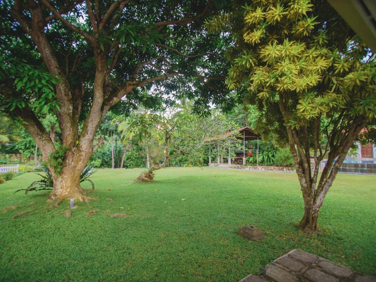 Thalpe Walawwa Heritage Villa Unawatuna Εξωτερικό φωτογραφία